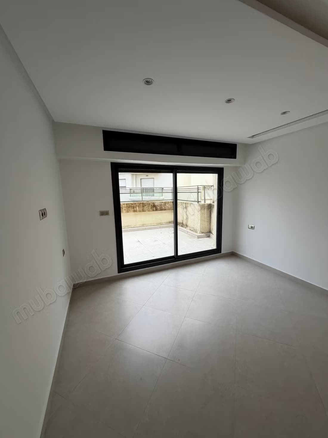 Appartement en location à Iberie. Surface de 135 m². Avec as...