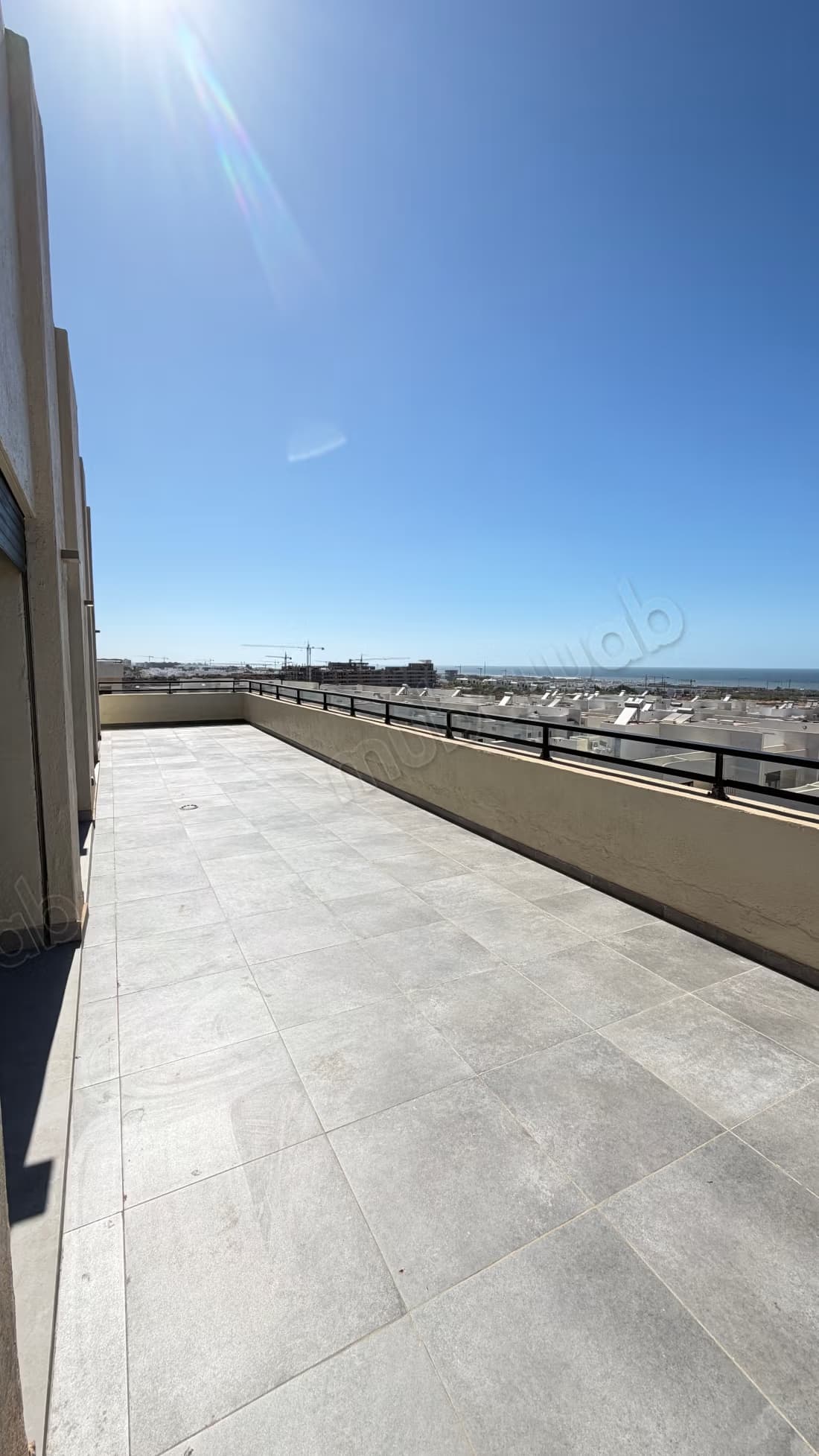 Très bel appartement en location à Ain Diab Extension. 4 piè...