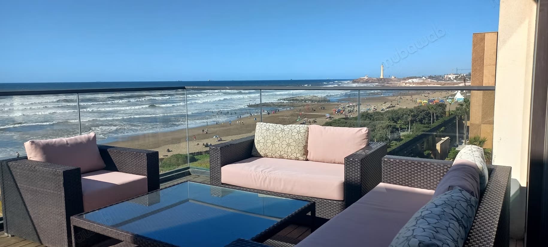 Superbe appartement à louer à Ain Diab. 3 belles chambres...