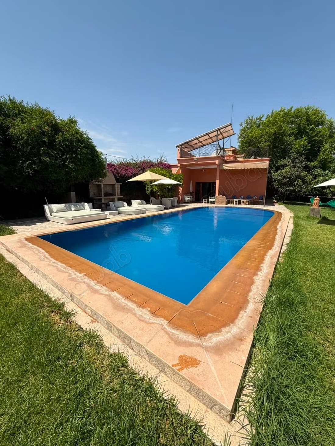 Villa 1000 m² à louer route ourika Marrakech