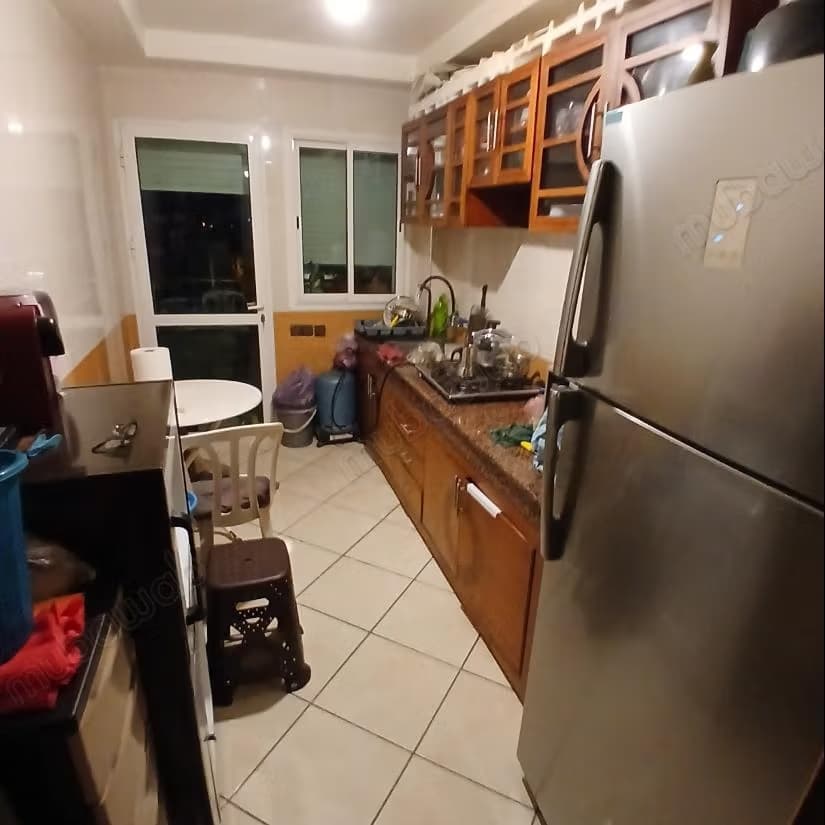 Vend appartement à Hoda. Superficie 83 m². Salon typique mar...