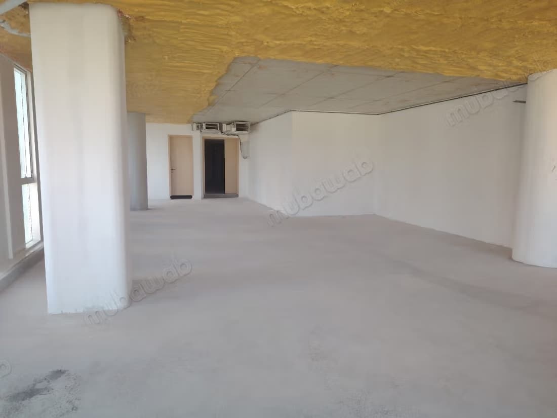 Bureaux à louer à Anfa. Surface totale 180 m². Concierge et...