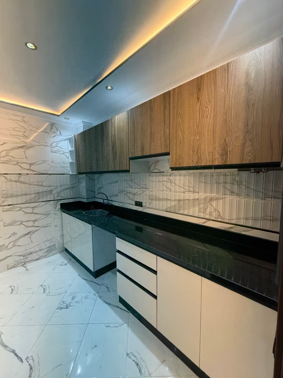 Superbe appartement à louer dans le quartier Bonjour. 2 exce...