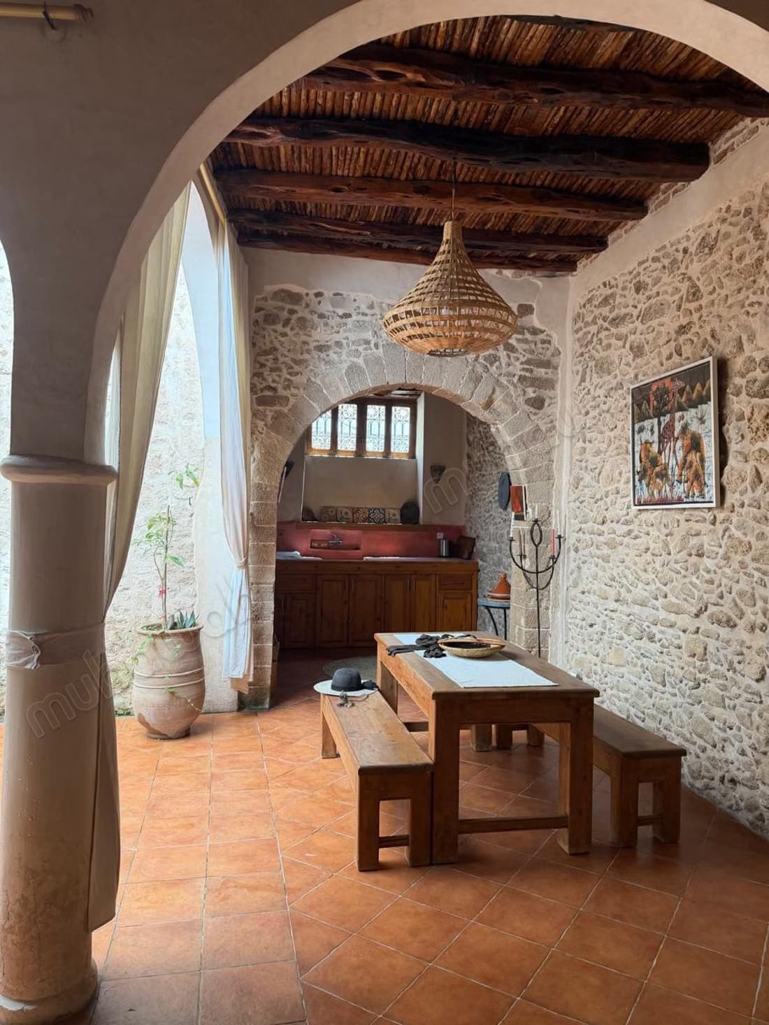 Riad à vendre à Chbanat. 6 grandes pièces. Meublé