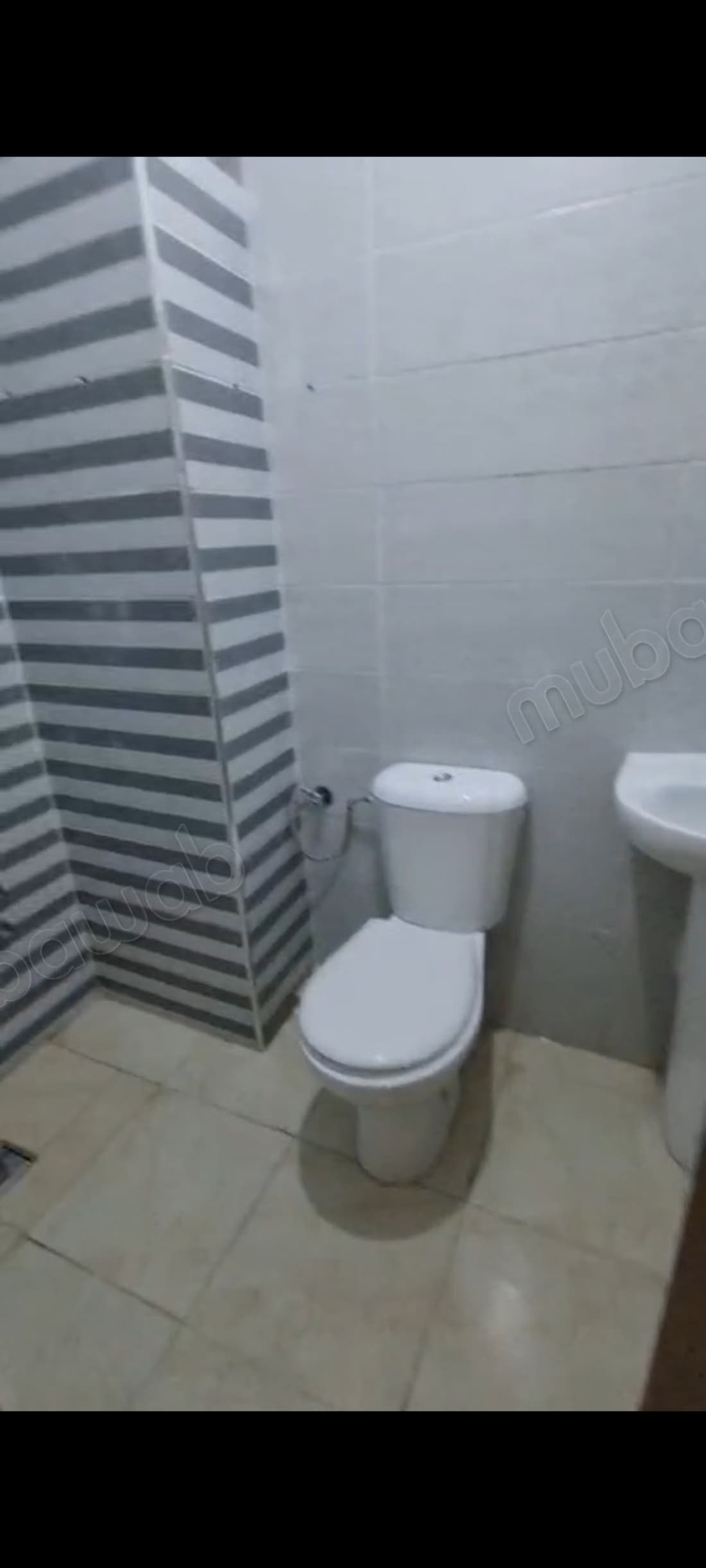 Appartement officiellement vide à louer près de City Club