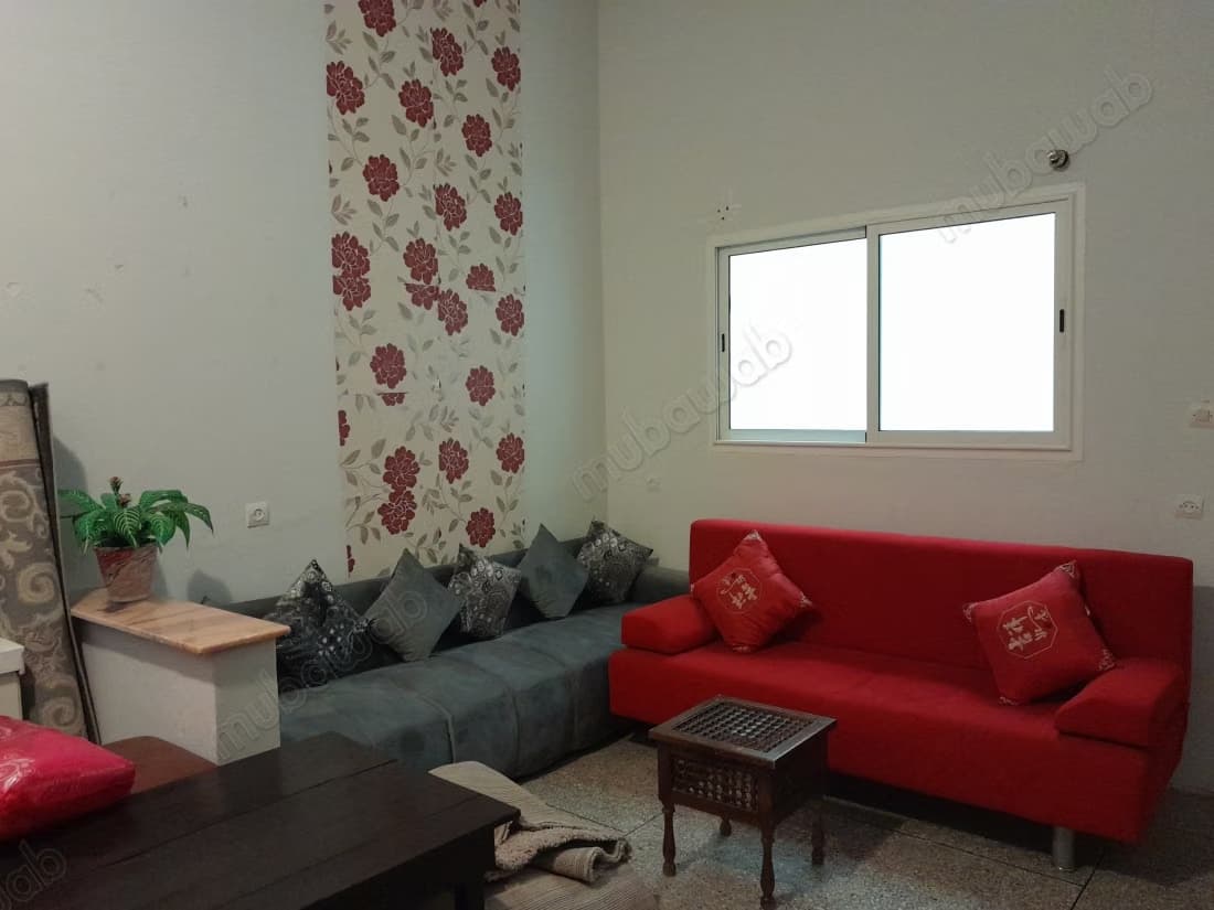 Appartement à louer à Al Massira 1.1 Partie. Belle terrasse