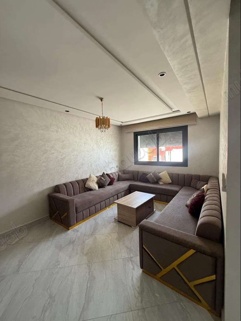 Studio a louer a moulay ismail 6500dh longue durée
