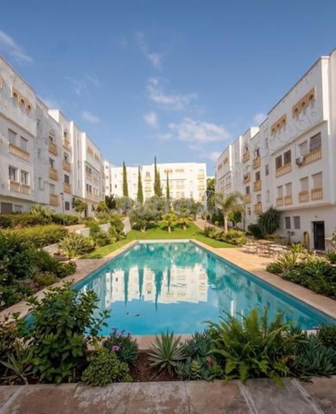 Appartement à louer avec picine