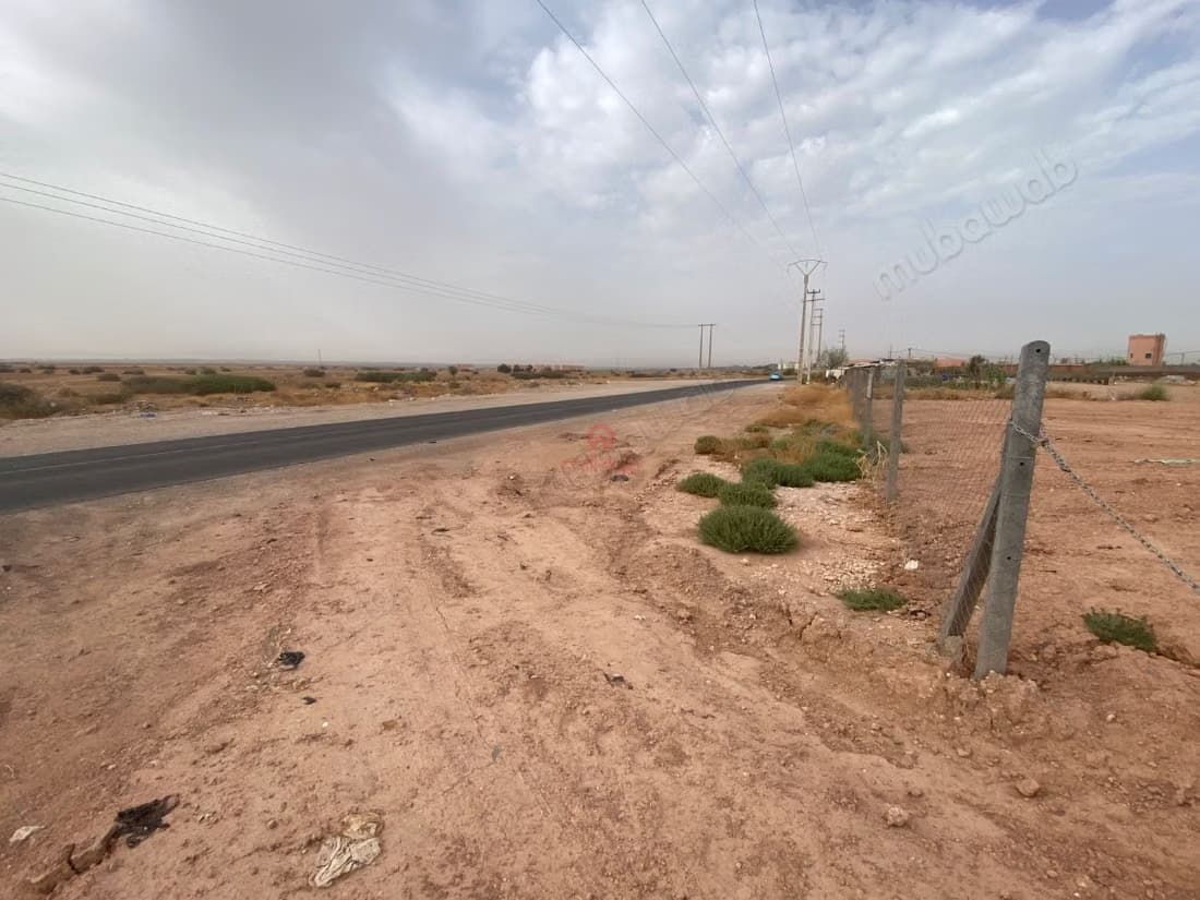 Vente Terrain nu à route de casablanca