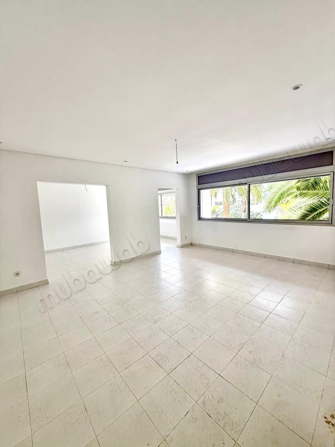 Superbe appartement vide à louer