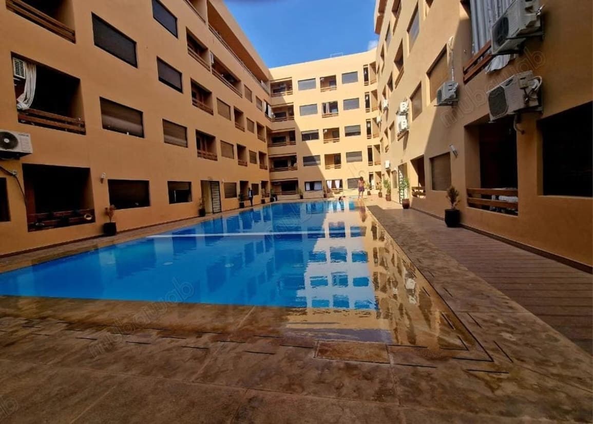 À louer Appartement 3 Chambre avec piscine à Guéliz –