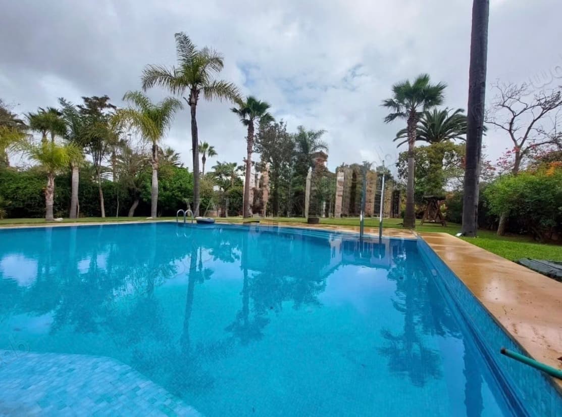 Villa de luxe à vendre à Californie. 10 pièces. Bien meublé