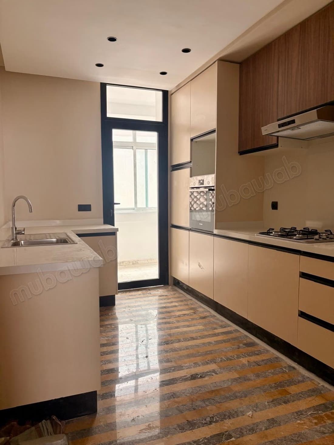 Bel appartement en location à Anfa. Surface de 125 m². Ascen...