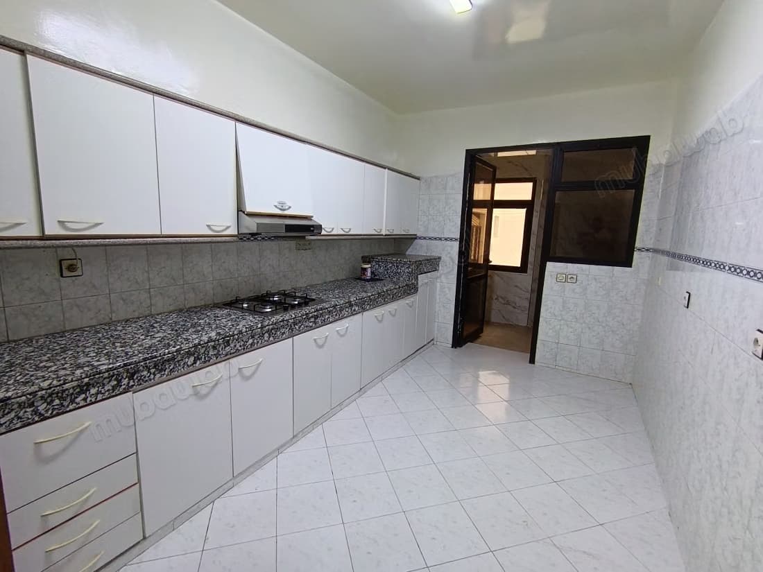 Magnifique appartement en vente à Diour Jamae