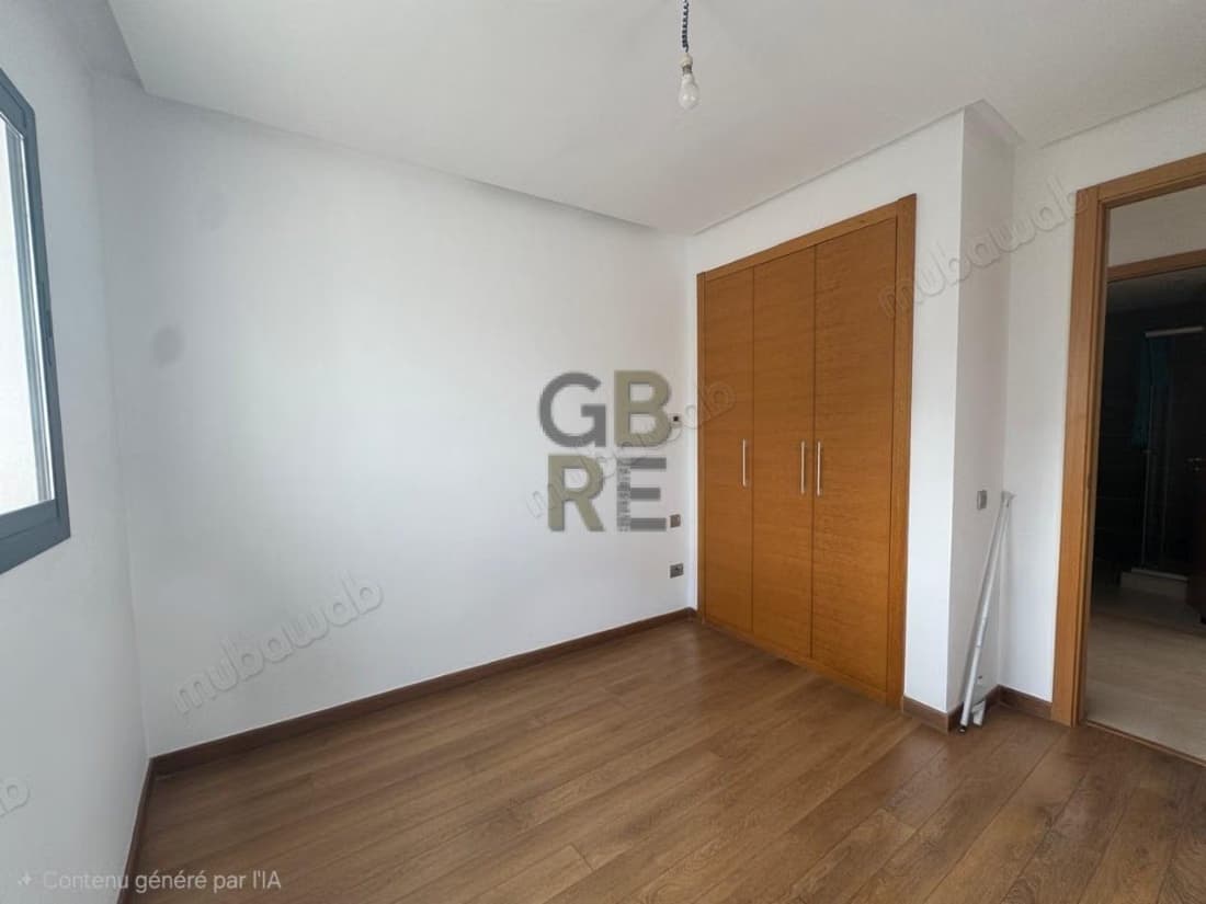 Bel appartement vide en location dans une résidence avec pis...