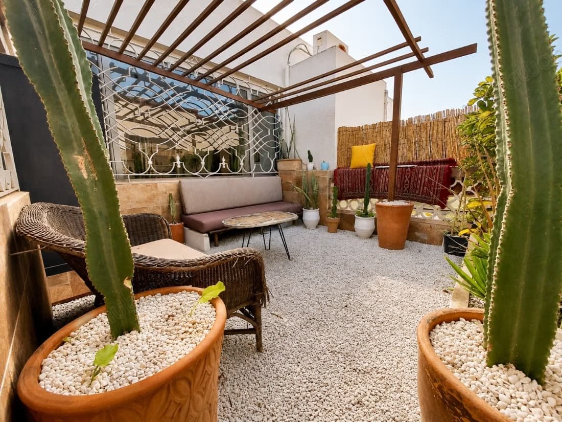Appartement etage de villa en location à Franceville. 4 pièc...