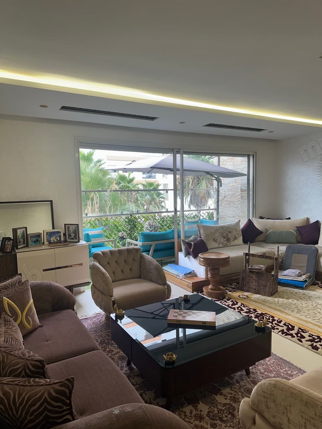 Superbe appartement à vendre à Riyad. 3 chambres agréables...