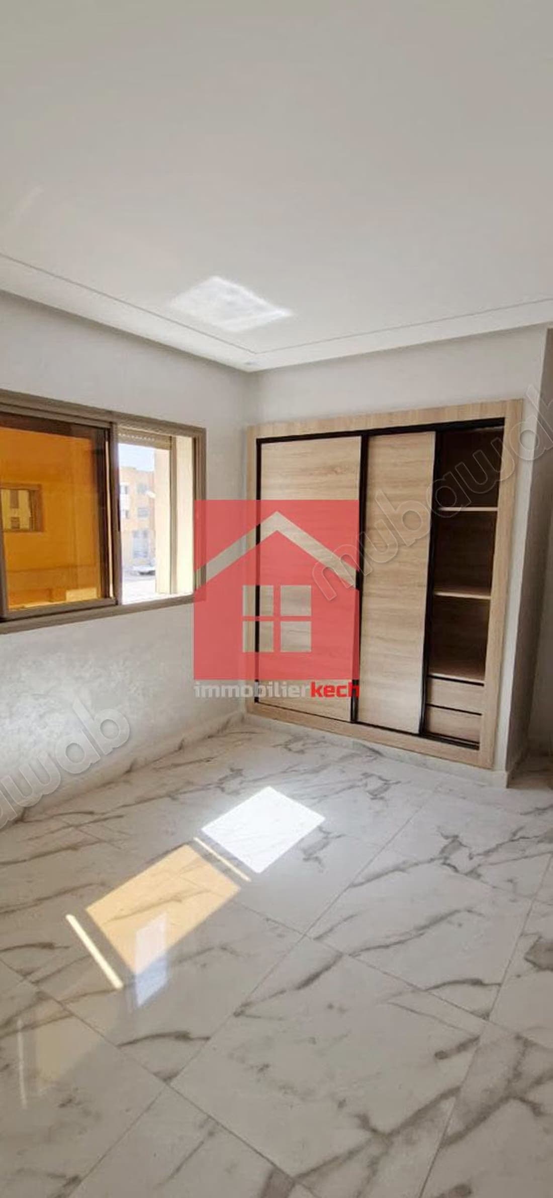 New Appartement de 3 Chambres et 2 Balcons