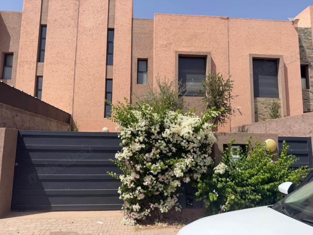 Superbe Villa Vide à louer à Targa