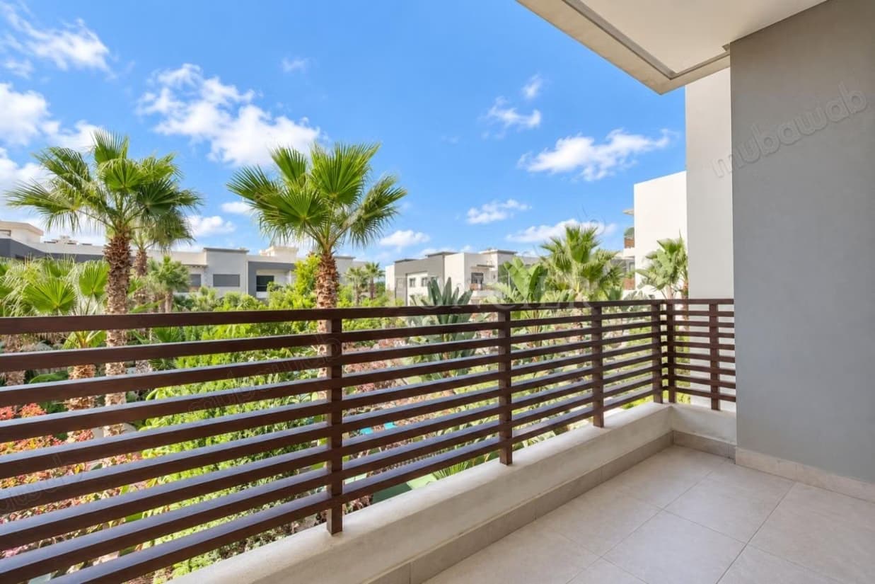 Location Spacieux Appartement 4 chambres avec terrasse Vill...