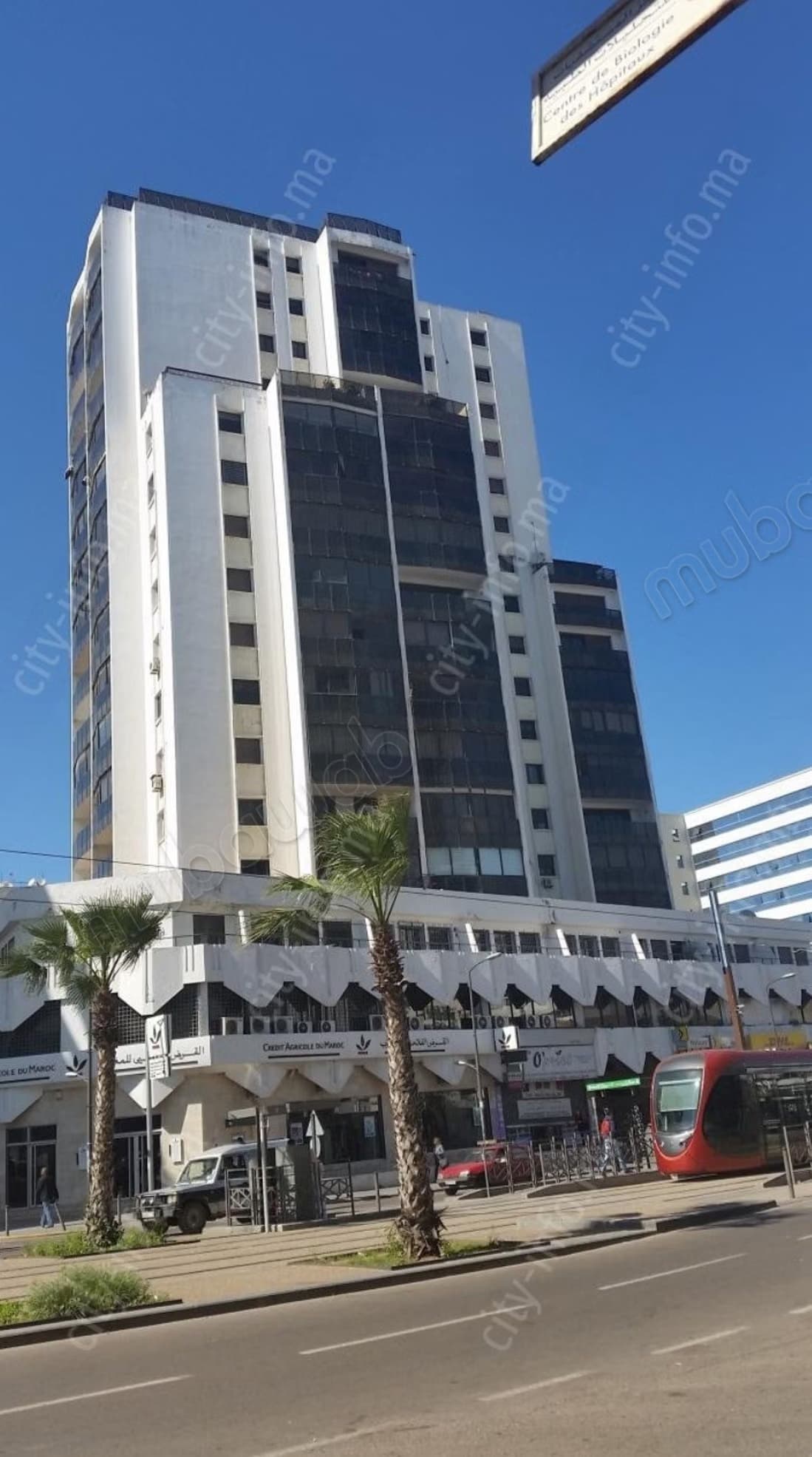 Bureau à louer de 81 m² Bd Abdelmoumen Wafasalaf