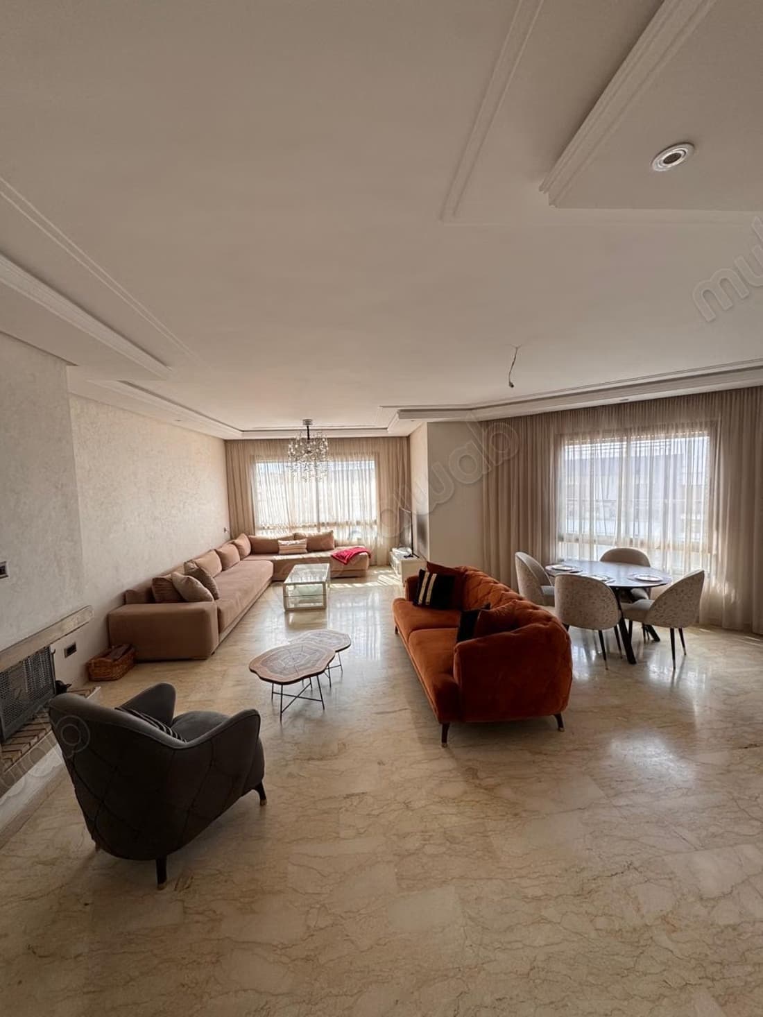 A louer: Appartement lumineux à louer – Val Fleury