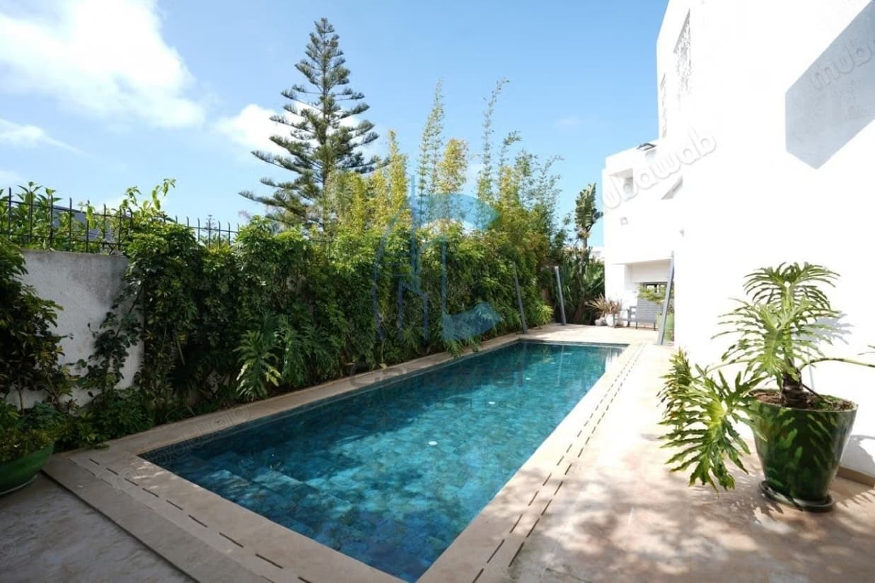 À louer – villa d’exception meublée – un bien atypique et un...