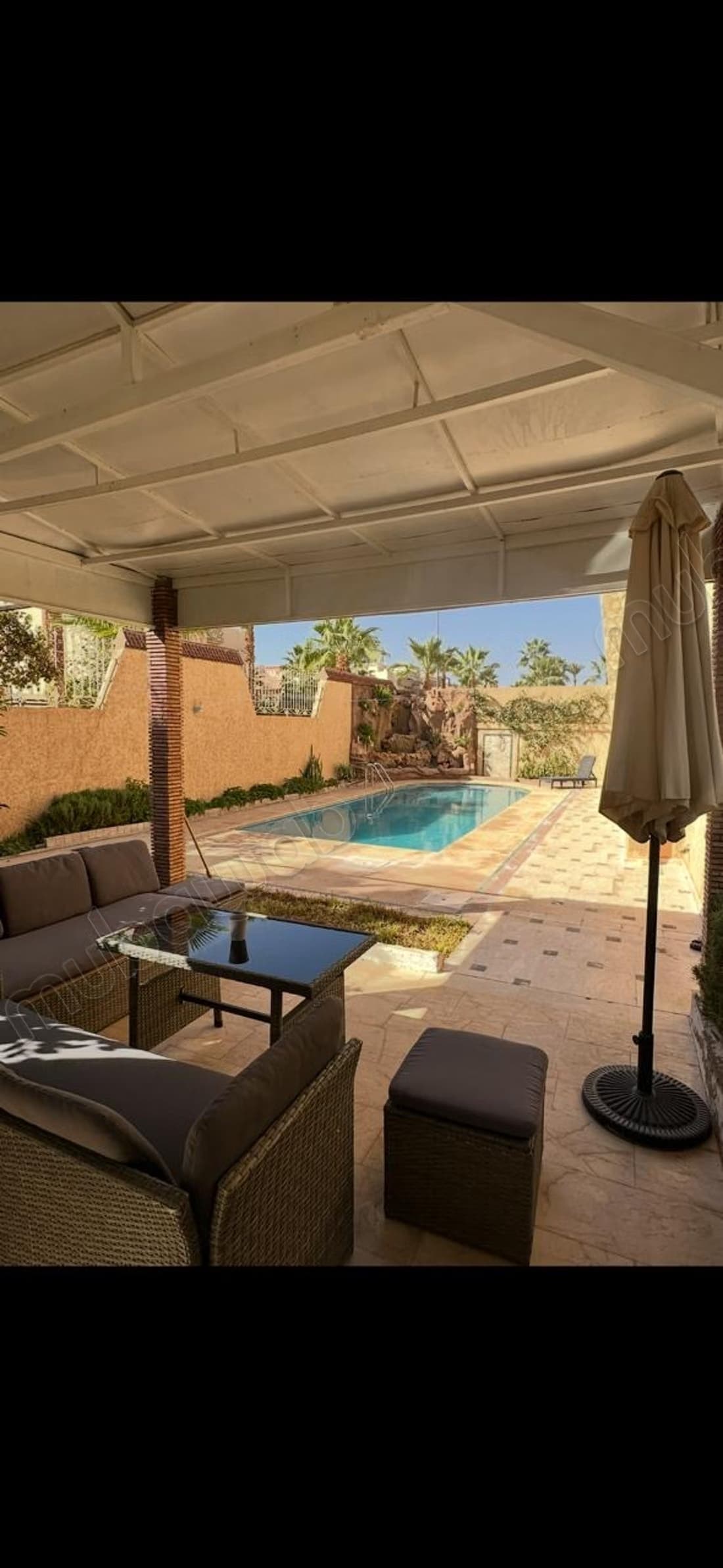 Magnifique villa à louer à Route Casablanca. 7 pièces. Bie...