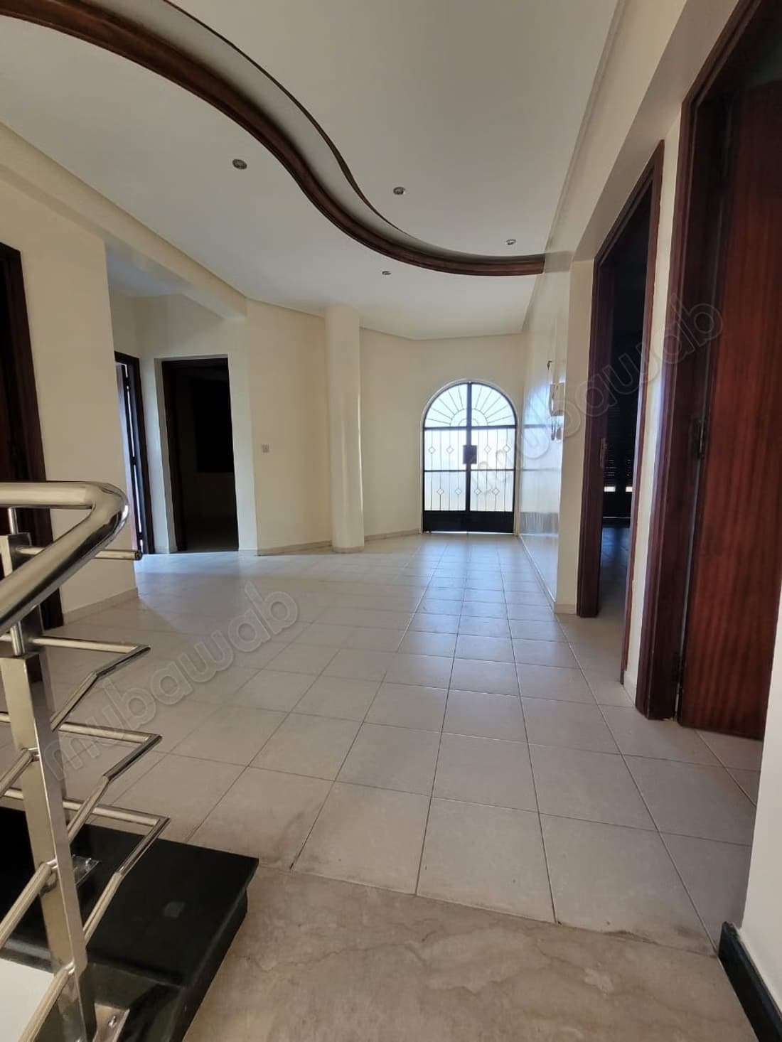 Superbe Villa en location avenue ennakhil Hay Riad