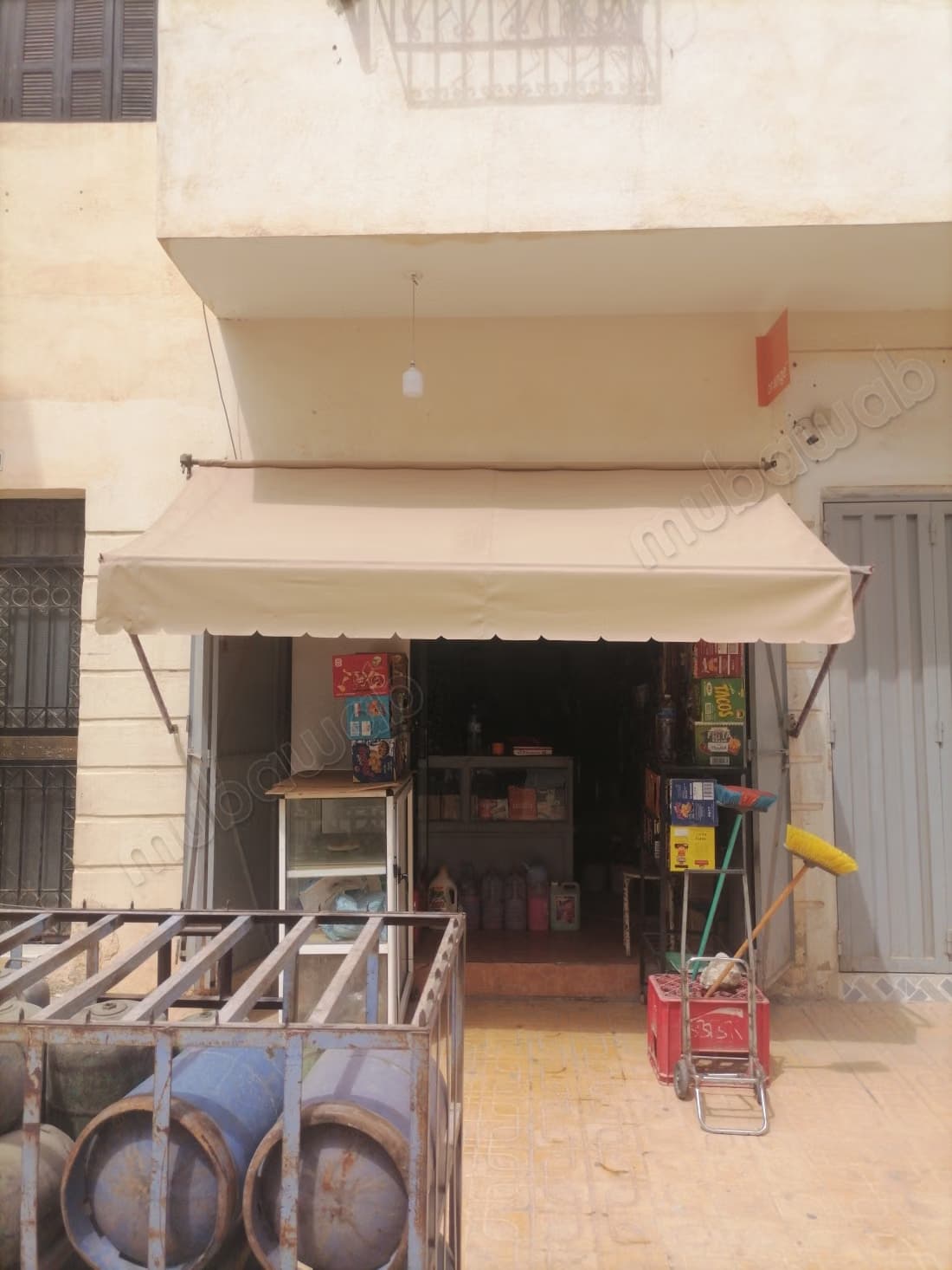 À vendre: Local commercial a FES