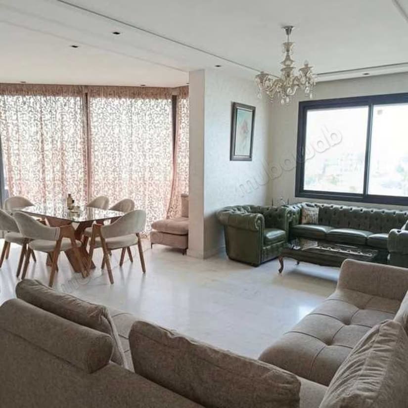 Appartement à Vendre de 151.0 m² à Casablanca, Ferme Bretonn...