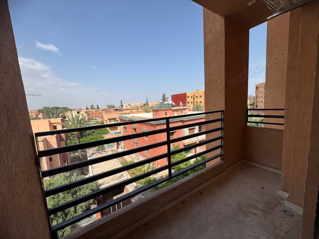 Location d'un appartement à Route Casablanca. 3 pièces. Port...