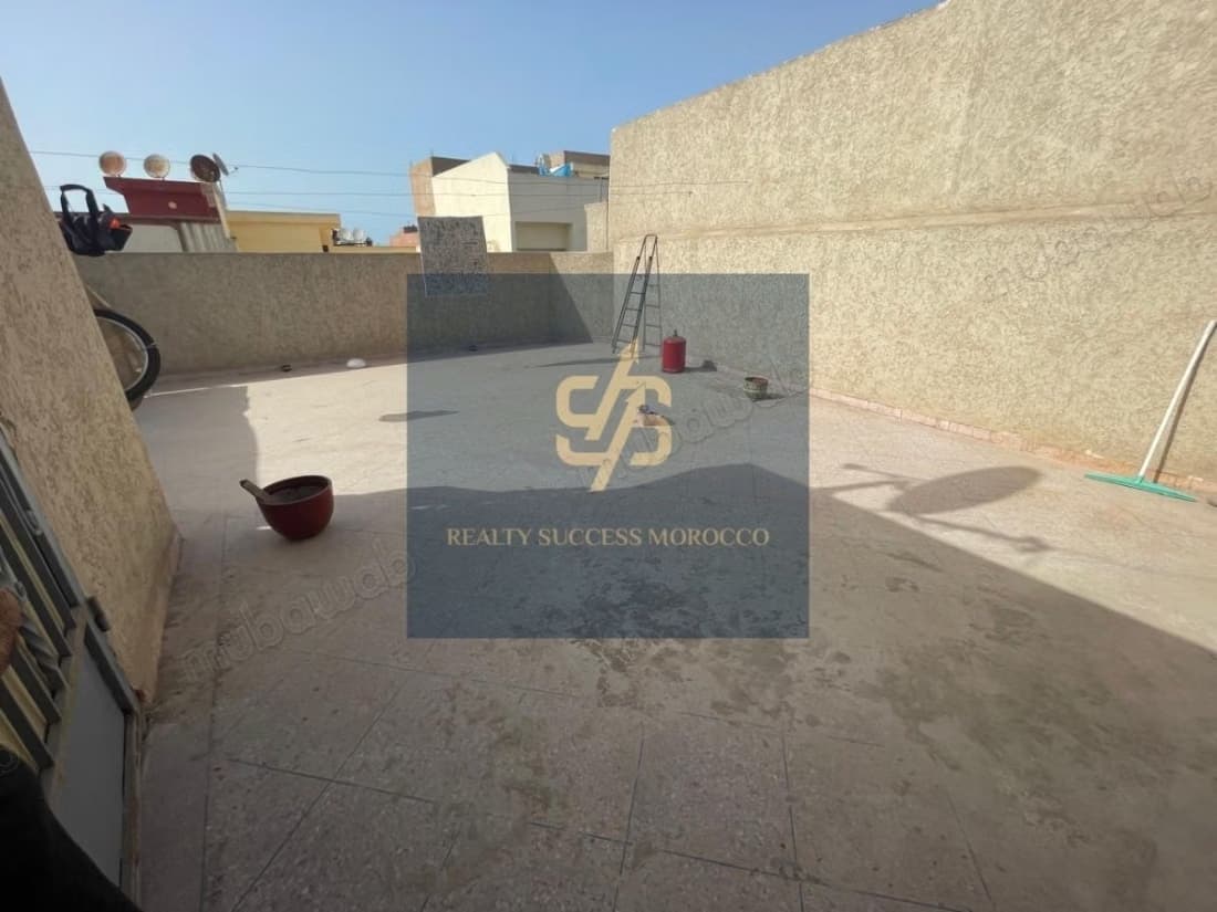Maison R2 de 530m² a Vendre a Sidi Maarouf