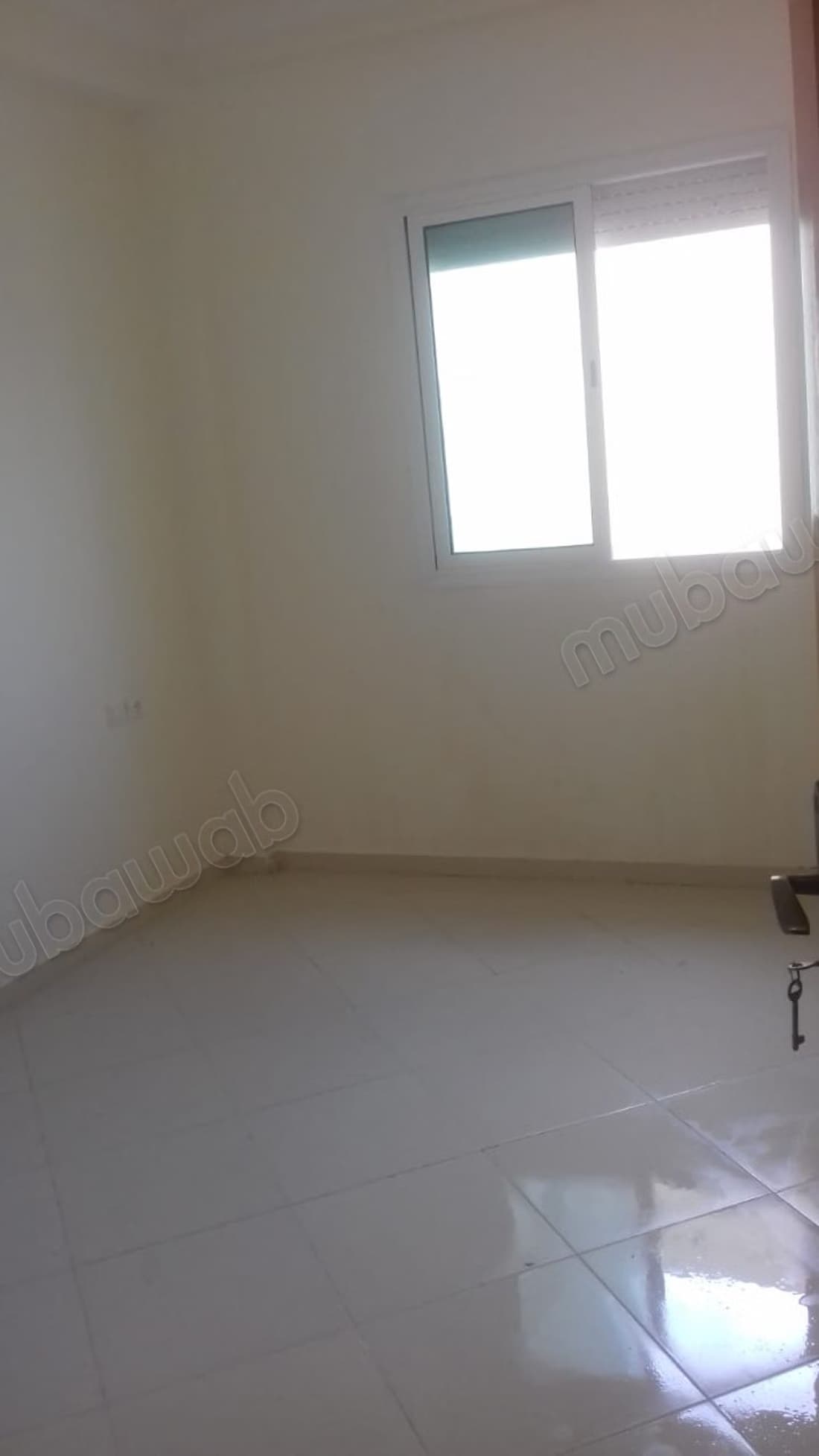 Chambre dans un appartement pour une fille près du complexe