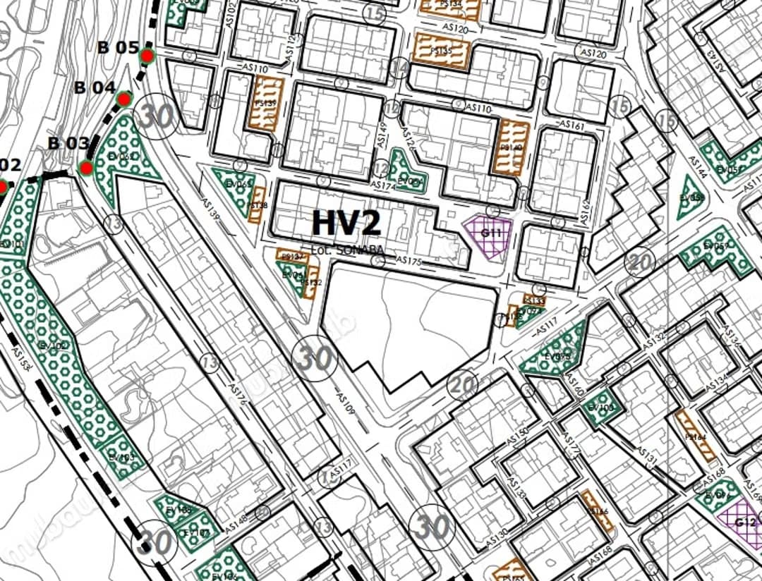 Beau terrain à la vente à Founti. Surface de 6552 m²