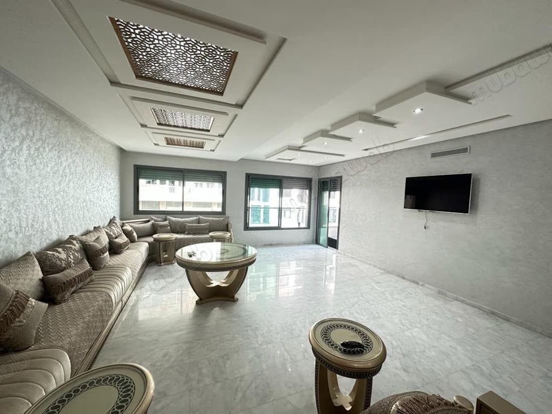 Appartement à louer à Administratif. 3 chambres agréables. M...