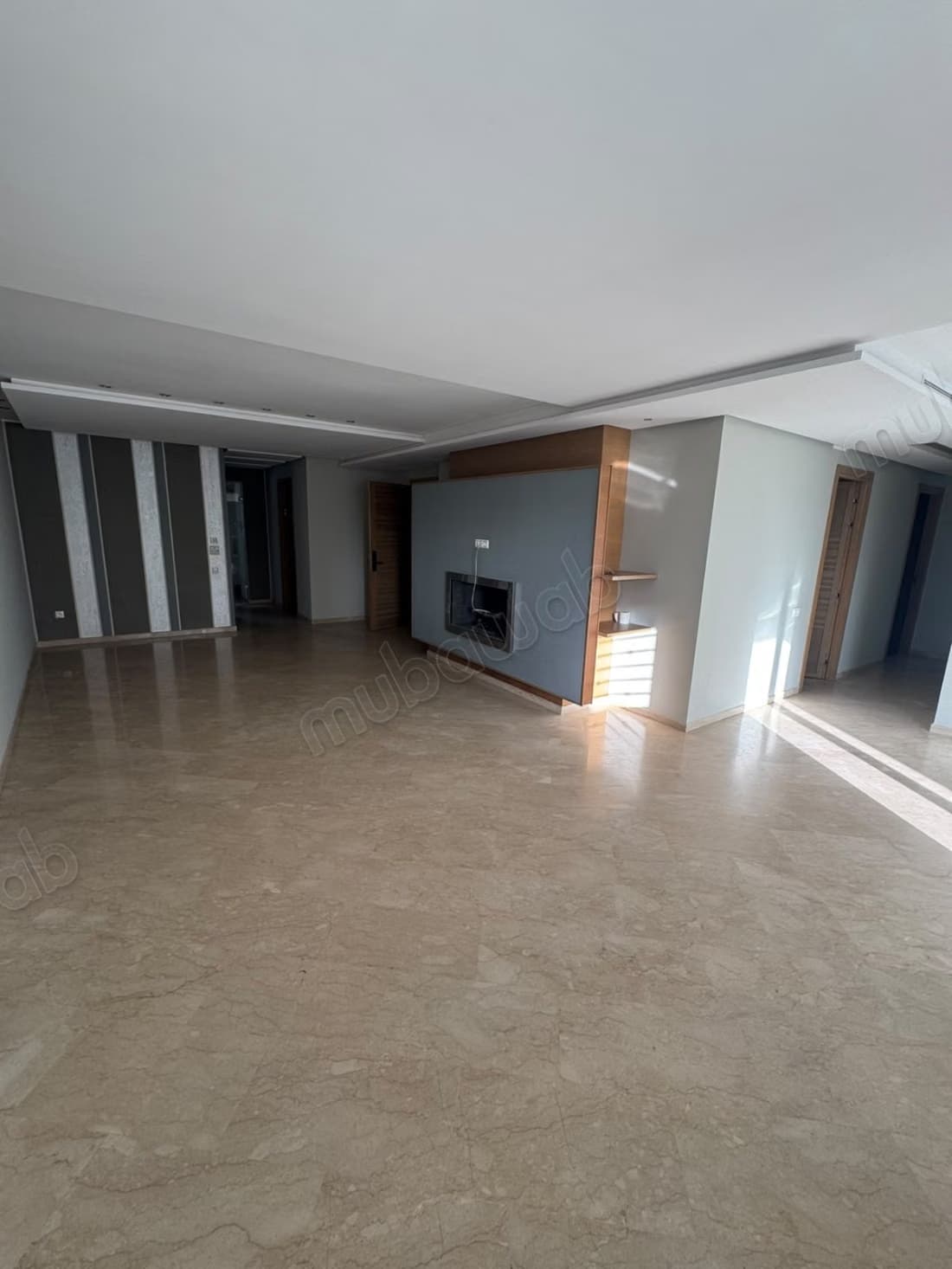 Bel Appartement vide à louer 3 chambre à Ferme Bretonne