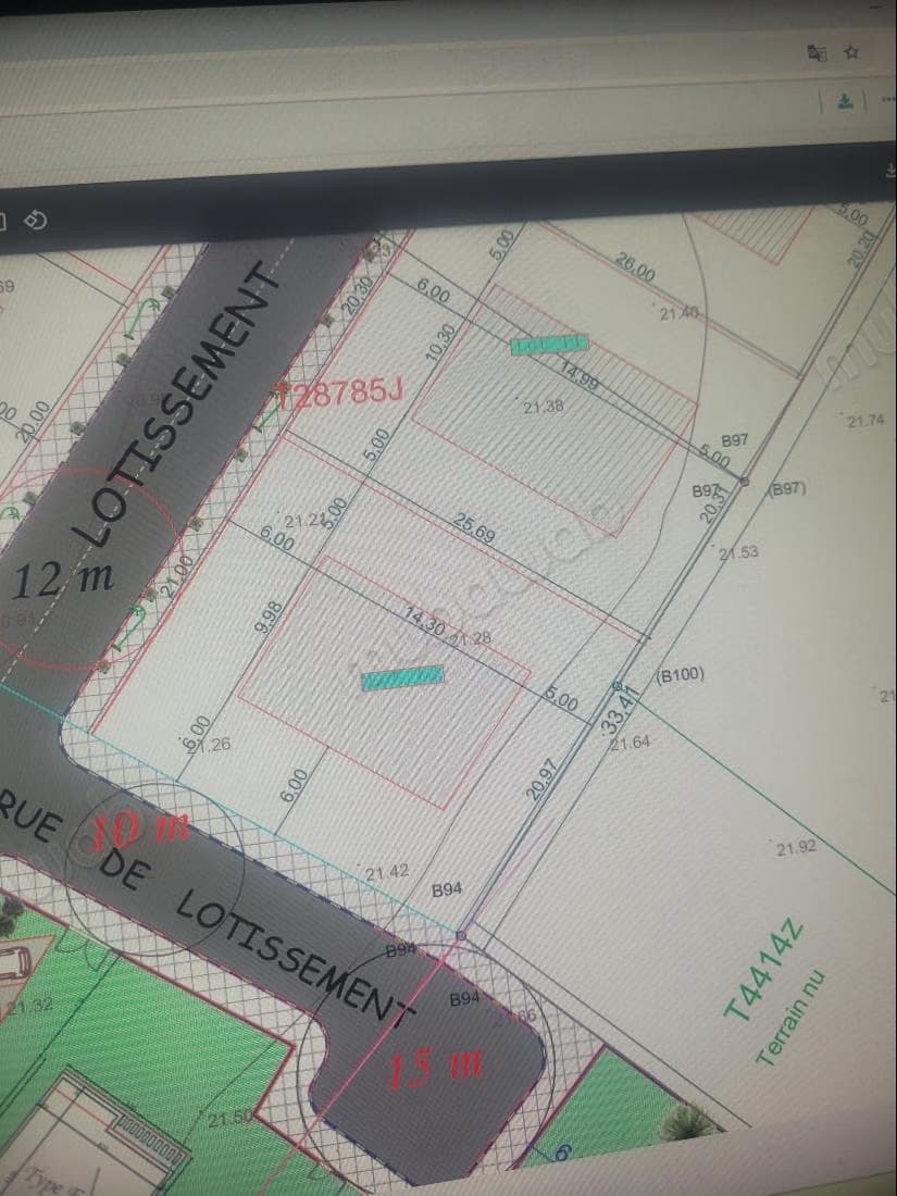Vente terrain à Quartier Aérodrome. Surface de 527 m²