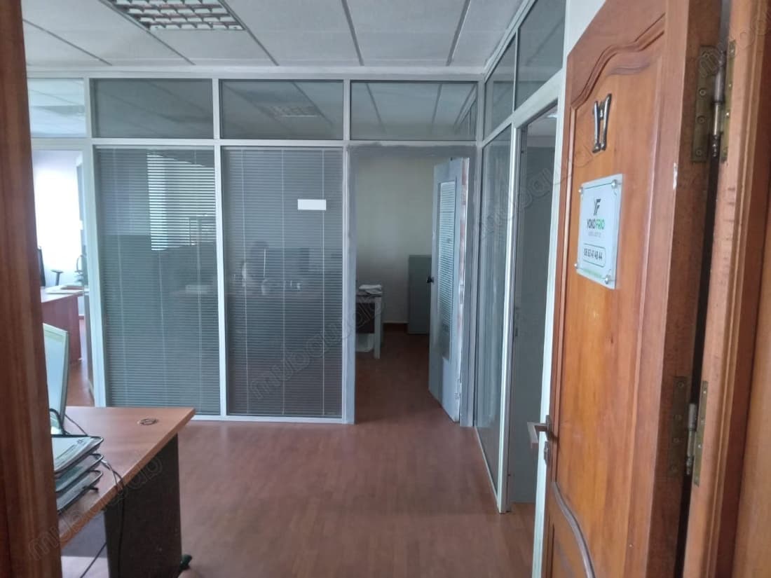 Des bureaux 4200/5000/5500belvedre / r noire