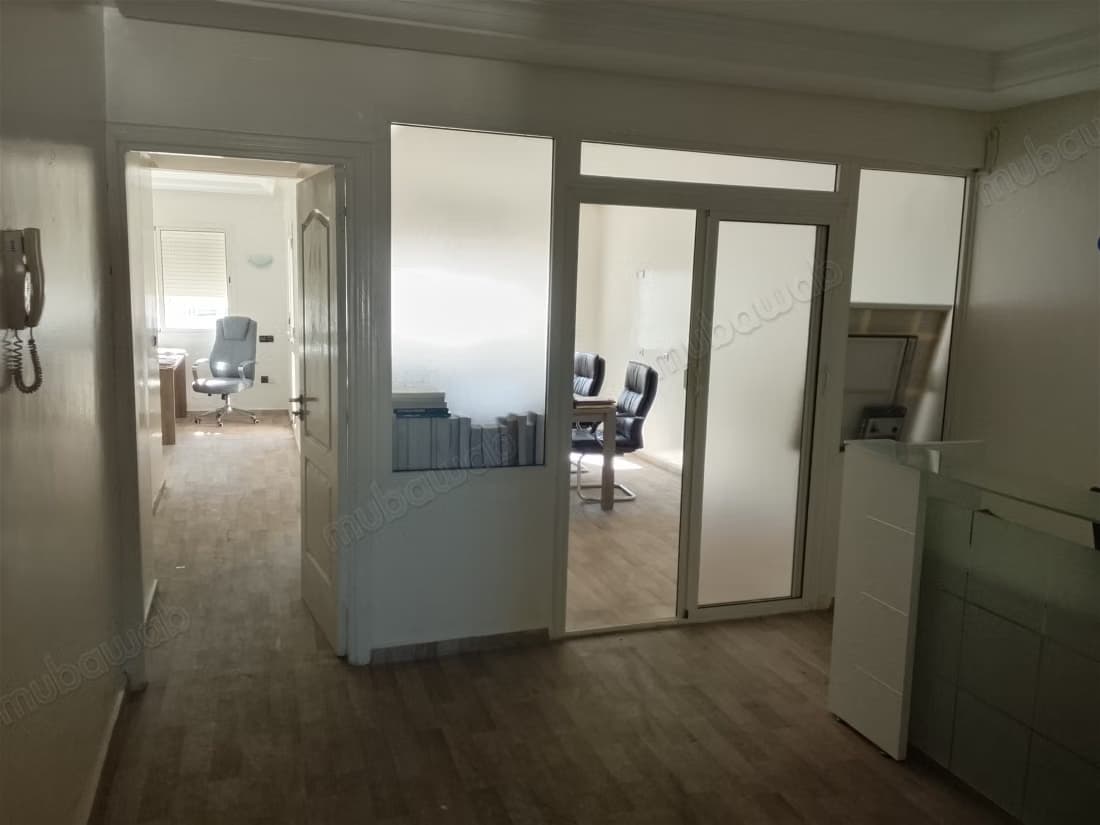 Bureau 118m2 près casavoygeur rond point alyasir
