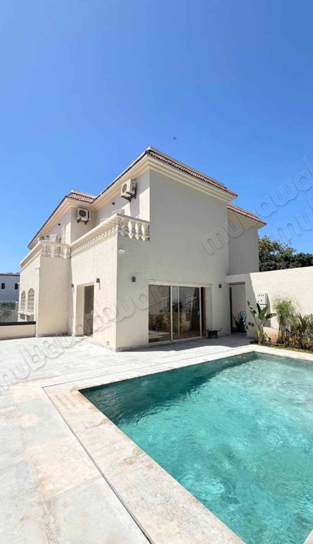 Villa de 600 m² à louer – Hay Riad, Rabat