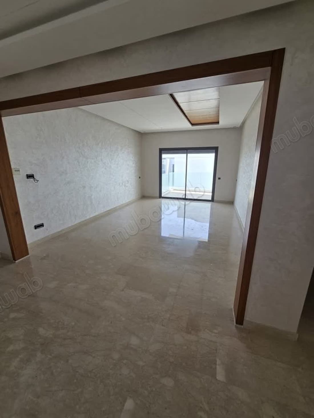 Location d'un appartement à Californie. 3 chambres agréables...