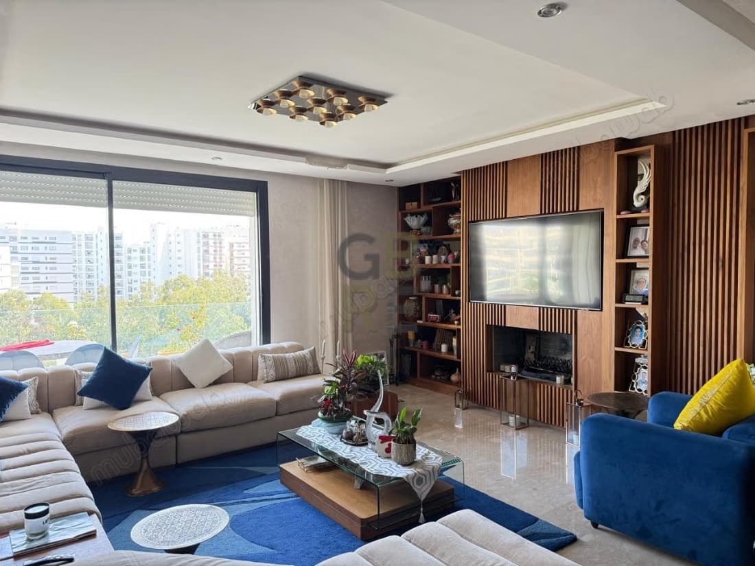 Superbe Appartement en location Meublé à Prestigia