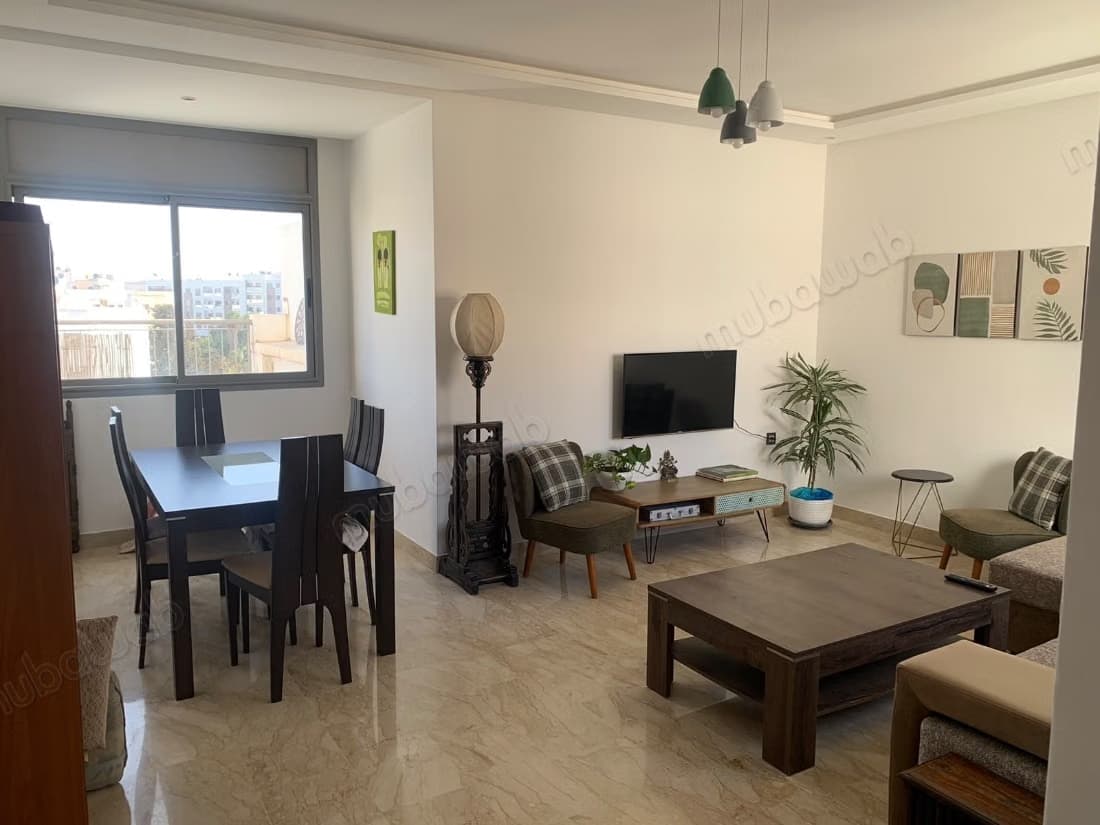 Appartement à louer à Harhoura. Superficie 130 m². Bien meub...
