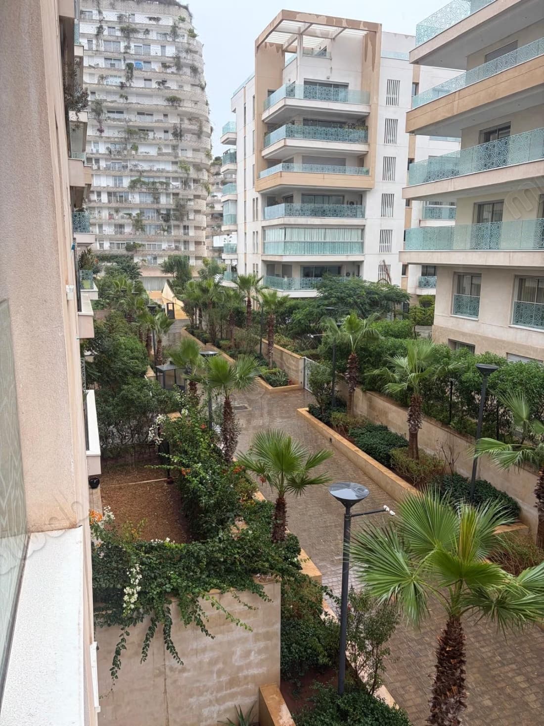 Appartement vide 3 chambres avec terrasse – Casablanca Finan...