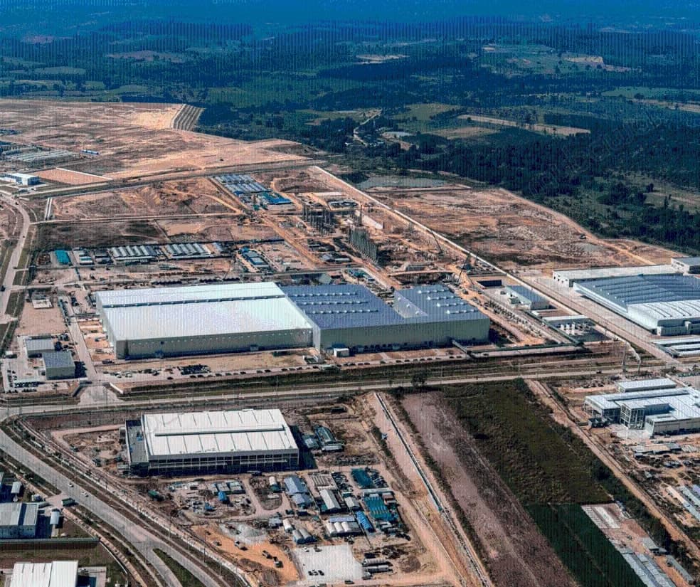 Terrain industriel en zoning i2s1 de 2420 m2 zone industrie...