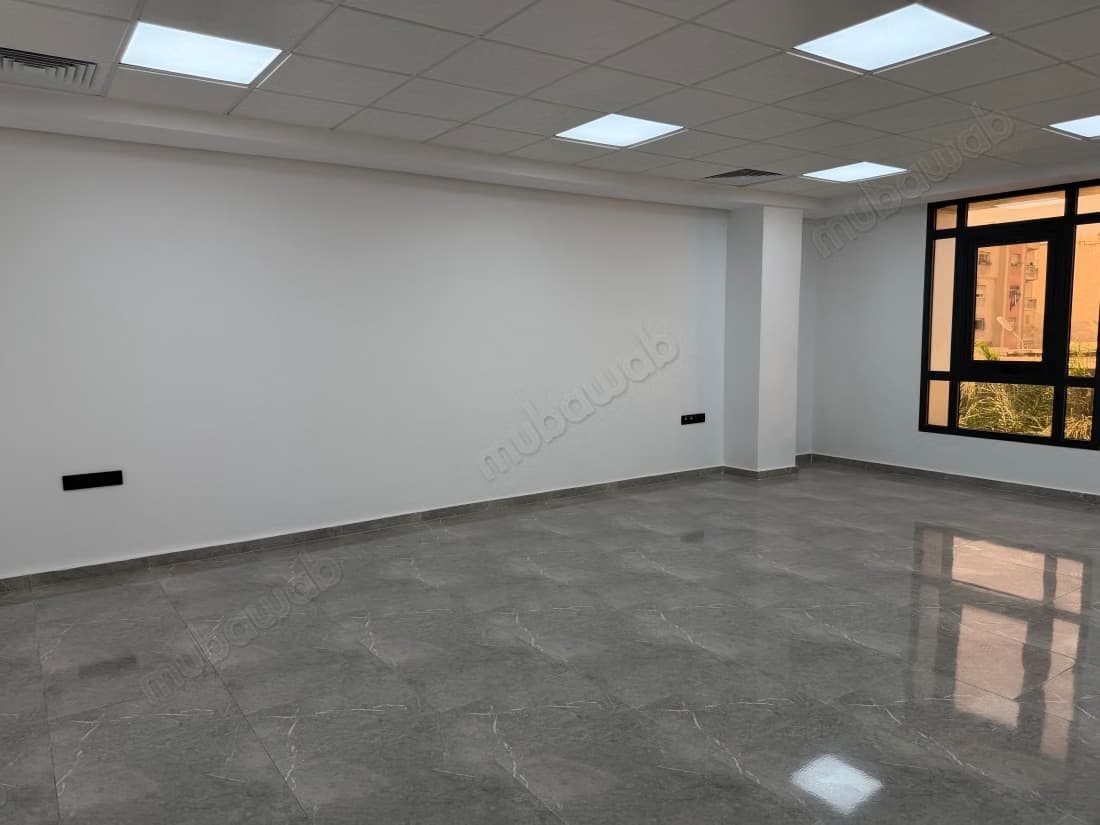 Bureau 7 de 71 m2 a louer oulad mtaa temara