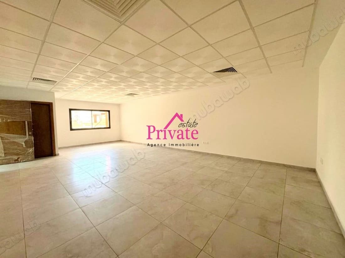 Location bureau 55 m2 CASTILLA Tanger Ref: LZ778