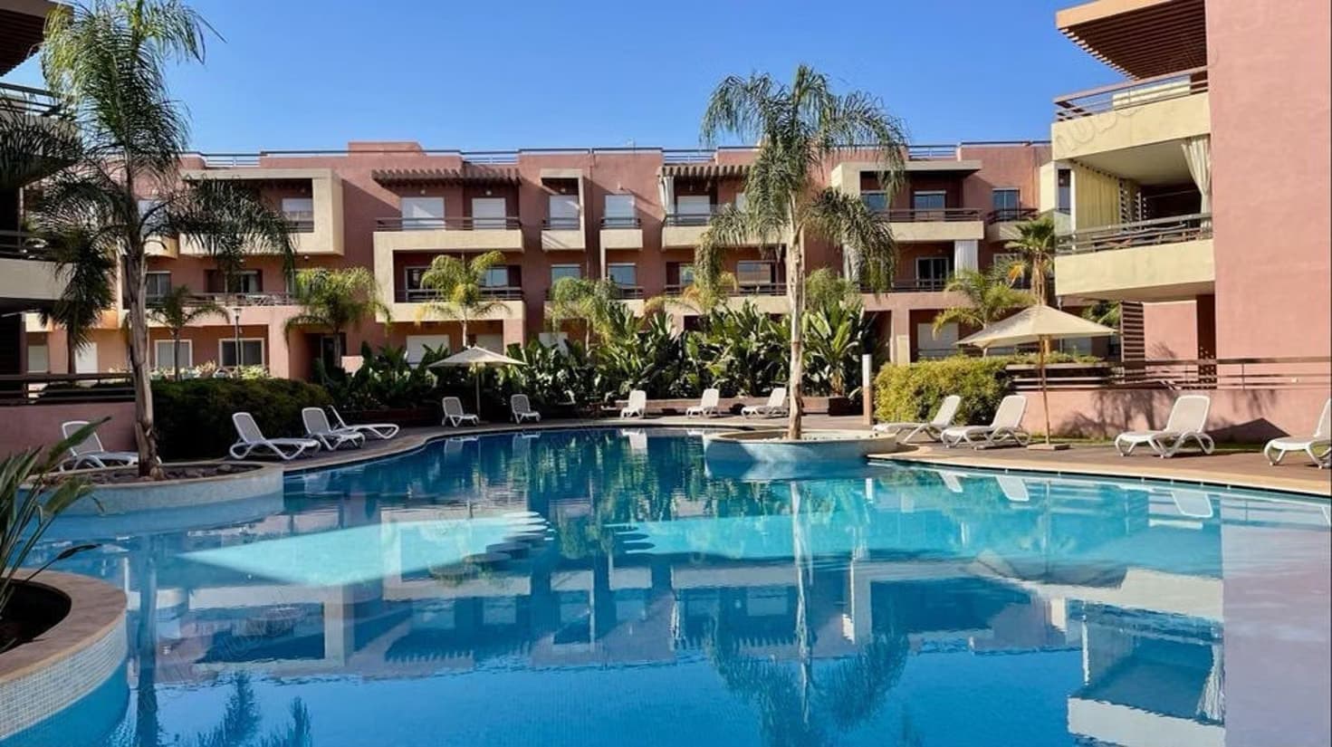 Vente d'un bel appartement à Agdal. 2 chambres. Meublé