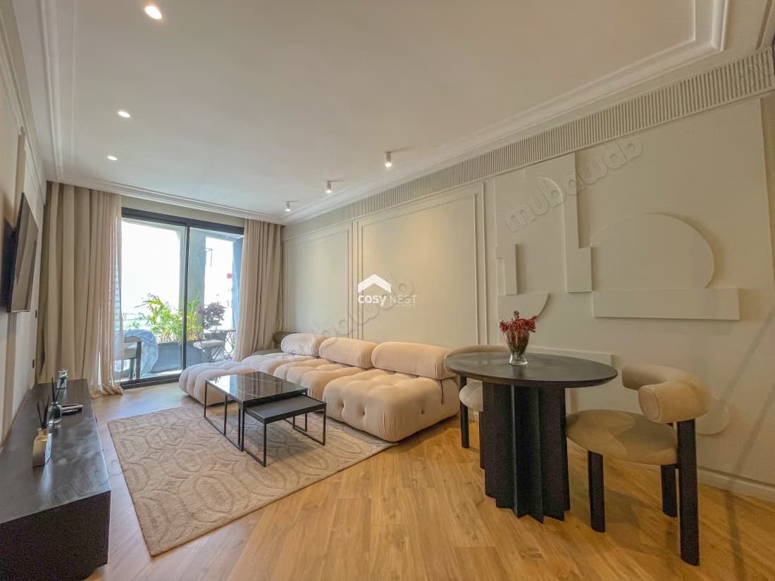 Superbe studio à louer à Triangle d'Or avec rooftop